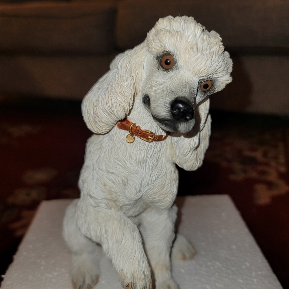 Figurine of Poodle Dog